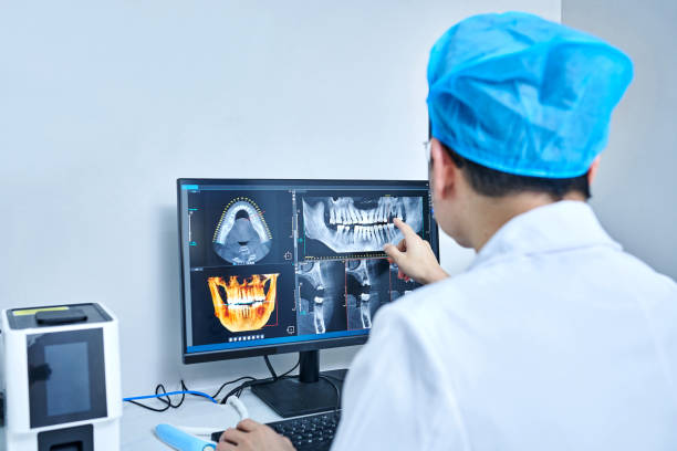 Best Broken or Cracked Tooth Emergency Dentist in Woodland Beach, MI