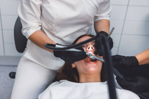 Best Emergency Dentist for Knocked-Out Tooth in Woodland Beach, MI